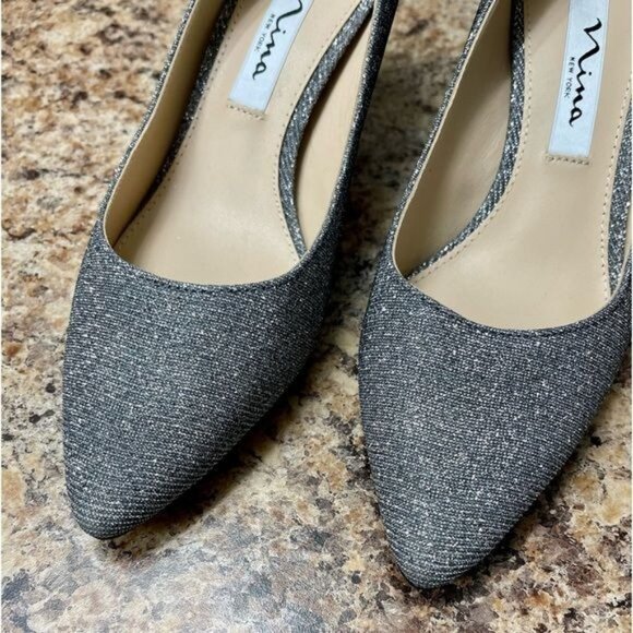NINA Charcoal Metallic Textured Mid Heel Classic Pump Size 6 W - Picture 9 of 11